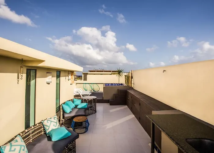 Mimosa Ph 33 Aparthotel