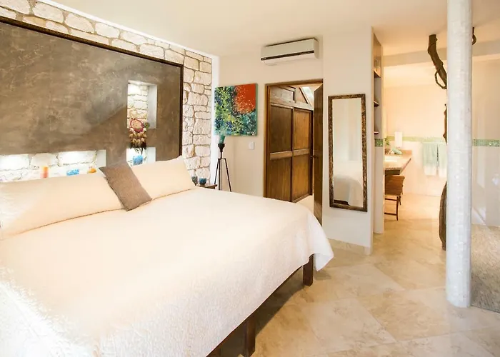 Mimosa Ph 33 Aparthotel